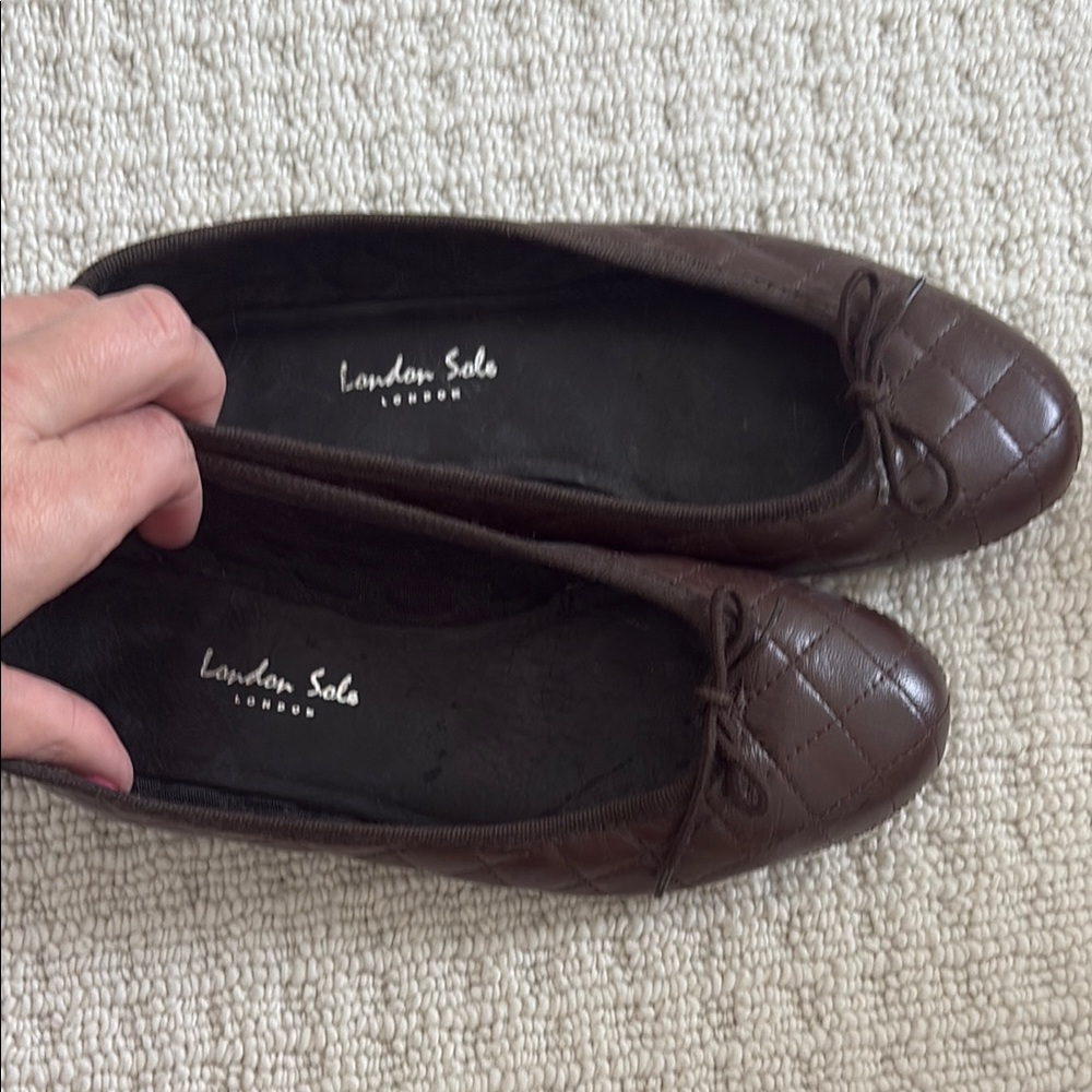 London Sole Women's Brown Ballet Flats